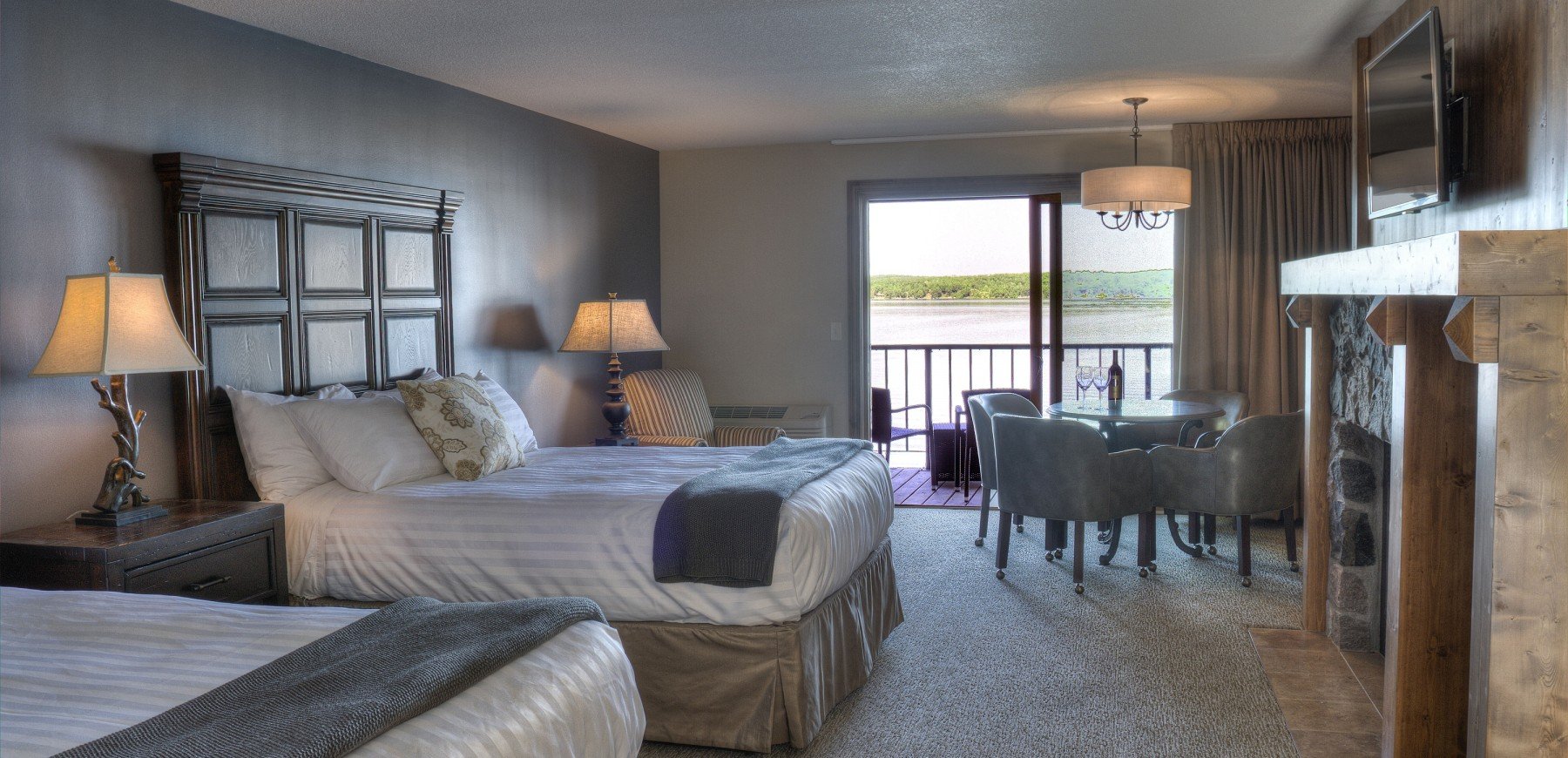 Guest room featuring two beds at Madden's on Gull Lake