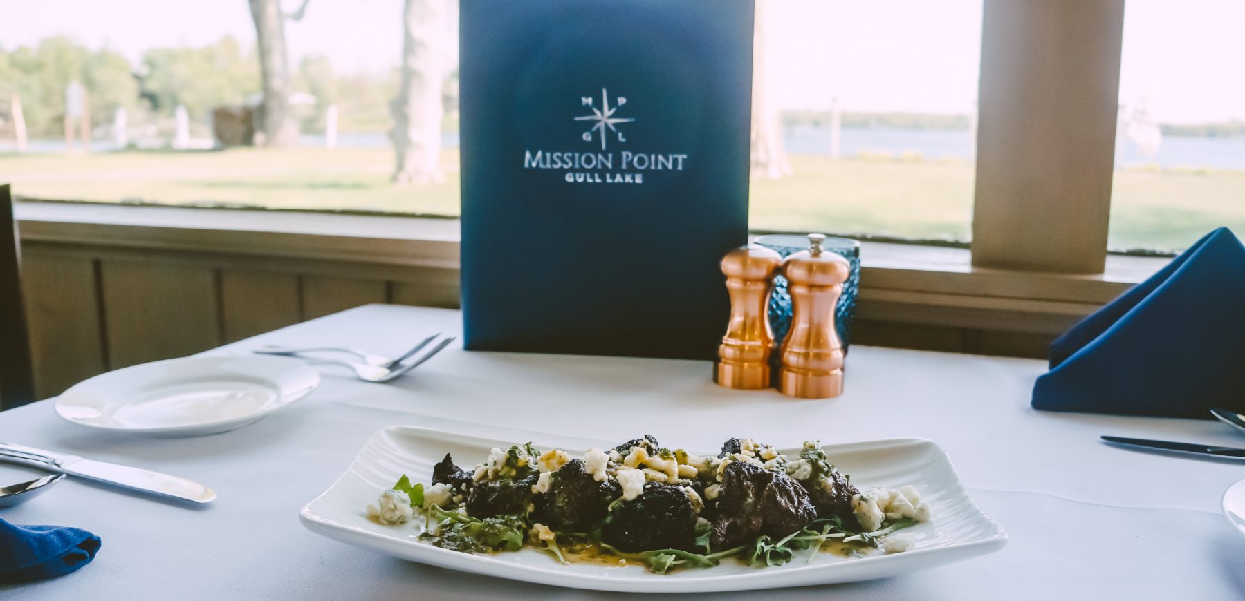 brainerd lakeside dining dinner tenderloin bites