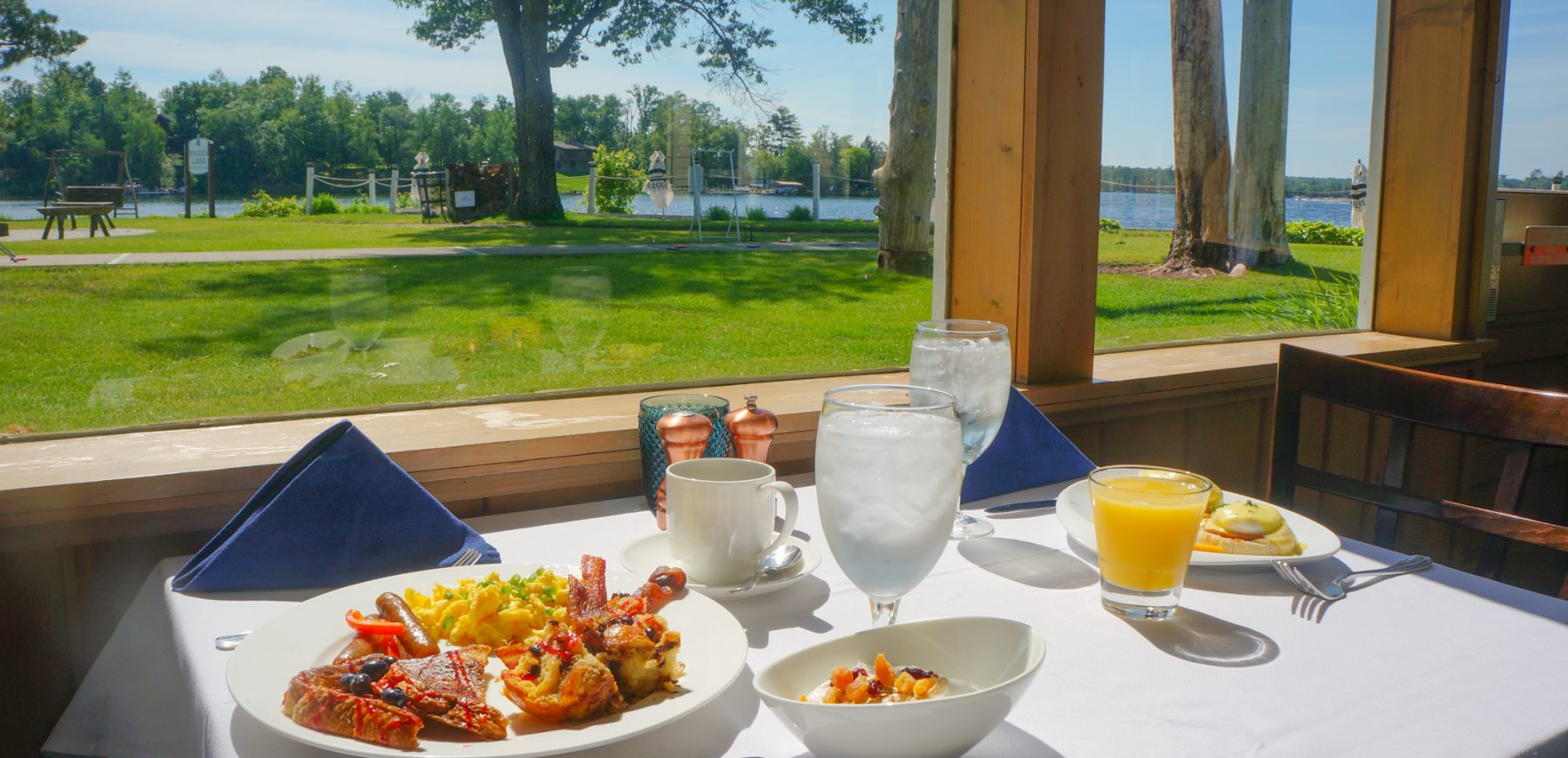 brainerd lakeside dining breakfast